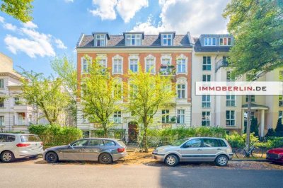IMMOBERLIN.DE - Exquisite Stuck-Altbauwohnung mit Südbalkon nahe Schlosspark