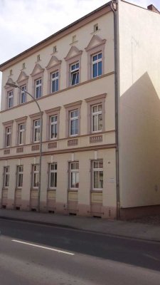2 Zimmer mitten in der Stadt!