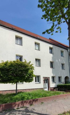 Sanierte 3 Raum Wohnung mit Loggia