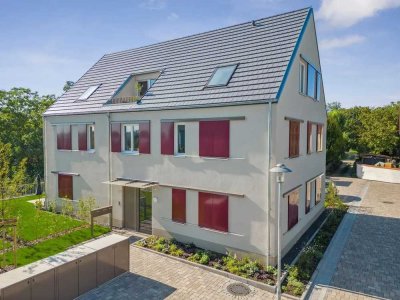 Hochwertige, lichtdurchflutete, neue 3 Zimmerwohnung