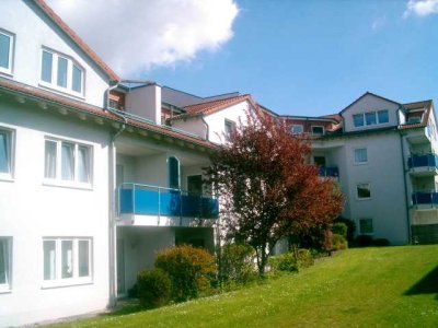 Gepflegte 1-Zimmer-Wohnung in ruhiger Lage von Weende mit Tiefgaragenstellplatz und Loggia
