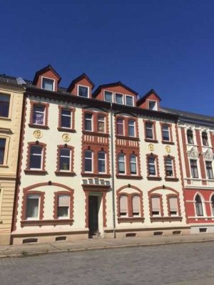 Großzügige Familienwohnung ! Toll renoviert - Sonnenbalkon inklusive