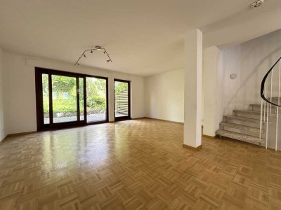 Reihenhaus + Einliegerwohnung! TG-Stellplatz, EBK, Fußbodenh. uvm.
