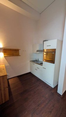 Schickes Single-Appartement mit großer Terrasse