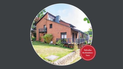 Exklusive Immobilie mit drei Wohneinheiten – 
modernisiert und großzügig wohnen auf 380 m²