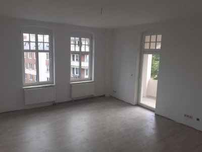 Großzügige 2-Zimmer-Wohnung mit Balkon 830 € warm