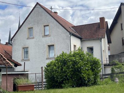 ***RESERVIERT*** Mehrfamilienhaus mit 5 Wohnungen und Grundstück in Kusel