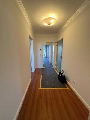 Exklusives Penthouse mit 3 Zimmern und Balkon in Dortmund Innenstadt