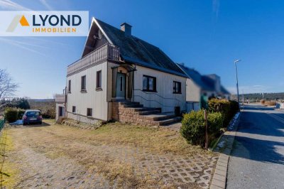 Großes Einfamilienhaus in idyllischer Lage