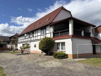 Großes Bauernhaus für 2 Familien mit Garten und Pool