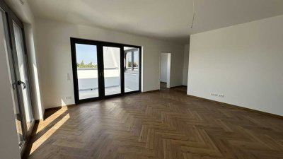 4-Zimmer-Wohnung mit großer Dachterrasse, TG-Platz / Neubau / Erstbezug