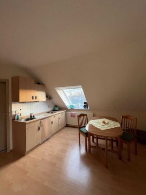 Möbellierte 1-Zimmer-Wohnung