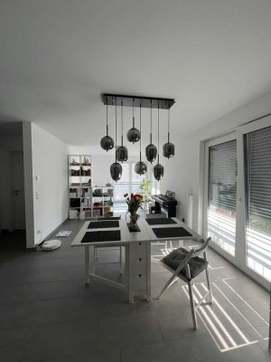 Neubau 3-ZKB mit Balkonen und EBK