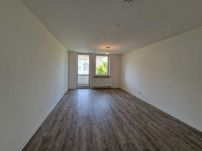 Wohnen am Stadtrand von Leipzig***Schicke 3-Zimmer-Wohnung mit Balkon und Wannenbad!