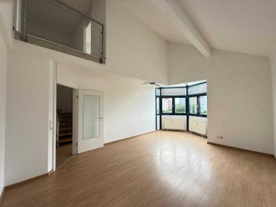 Exklusive 3-Zimmer-Wohnung mit Balkon – Leben auf zwei Etagen