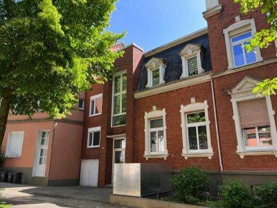 Rietzgartenstraße: Großzügige 3,5-Zimmer-Wohnung im I. OG mit Balkon