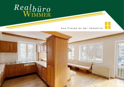 Großzügiges Wohnhaus mit 10 Zimmern Nähe Bahnhof