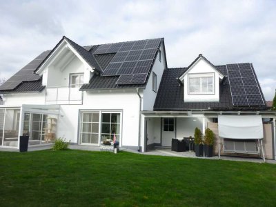 *Einfamilienhaus*   Energieeffizient-nachhaltig -anspruchsvolle Ausstattung.