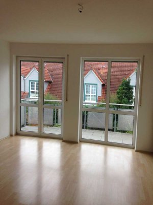 3 Zimmer Wohnung mit Sonnenbalkon in kleiner Liegenschaft