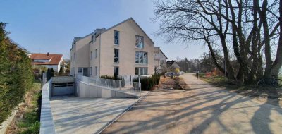 Stilvolle 3,5-Zimmer-Dachgeschosswohnung mit luxuriöser Innenausstattung in Stuttgart