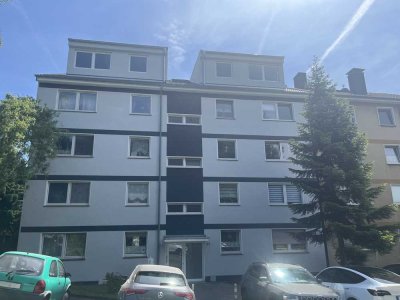 Erstklassiger Neubau: Stilvolle DG-Wohnung mit hochwertiger Ausstattung in Bestlage