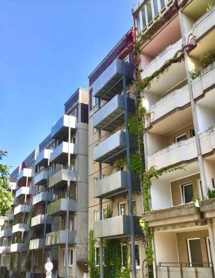 Günstig geschnittene 2-Zimmer-Wohnung mit Balkon
