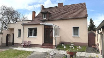 Gepflegtes Haus am Waldrand