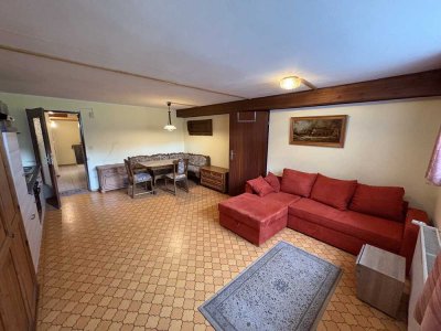 Attraktive, möblierte 1-Raum-Wohnung mit EBK und Terrasse in Pfaffing 83539