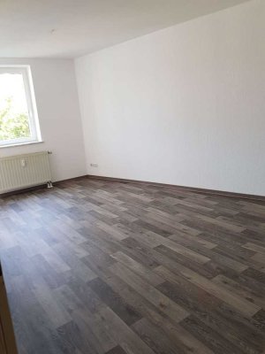 Freundliche Single-Wohnung mit kleinem Balkon in Magdeburg Stadtfeld-Ost