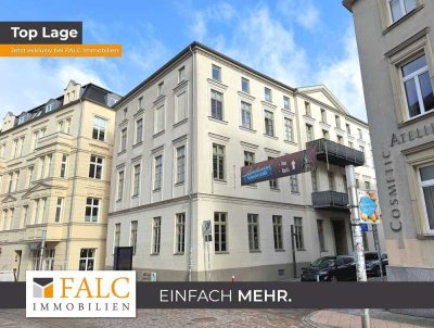 ***Stilvolle Eigentumswohnung im Dachgeschoss mit offenem Wohnkonzept und Balkon***