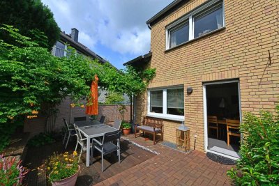 Großzügiges Reihenendhaus mit 5 Schlafzimmern in Hennef Zentrum