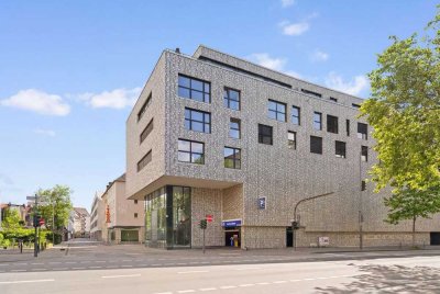 2-Zimmer-Wohnung Köln Innenstadt – Balkon, Stellplatz mit Wallbox, Aufzug | Friesenplatz „Magnus31“