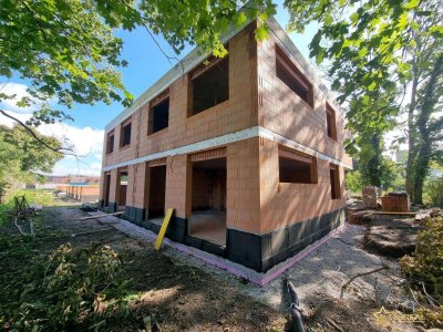 BAUBEGINN ERFOLGT! ALLEINEIGENTUM! FAMILIENWOHNTRAUM IM WIENERBERGER ZIEGELHAUS. 4 ZIMMER, LWP, BODENKÜHLUNG, PV-VORBEREITUNG uvm.