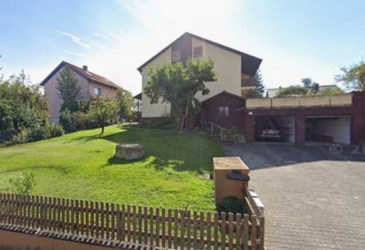 Mehrgenerationenwohnen möglich. Viel Platz für die Großfamilie im Top-gepflegten Doppelhaus.