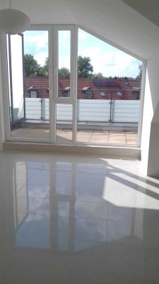 3-Zi. DG- Whg mit traumhafter Terrasse in Isarnähe