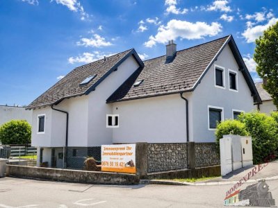 Großzügiges Familienhaus mit zwei Wohneinheiten, Garten &amp; vielseitigem Raumangebot nähe Wiener Neustadt