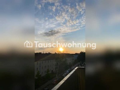 Tauschwohnung: Helle 2-Zi. Penthouse-Wohnung mit Südbalkon