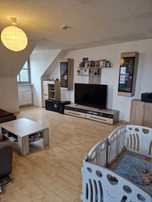 Wunderschöne Dachgeschosswohnung mit Balkon PA-Heining