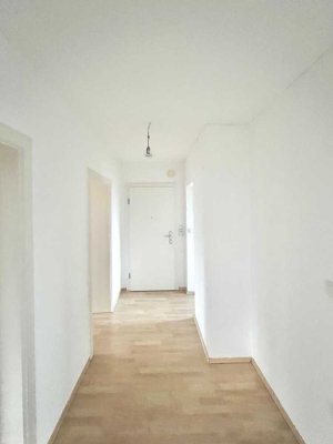 Stylisch wohnen für Singles & Paare - 3 -Zimmer im Herzen Burghausens - 3. OG ohne Aufzug