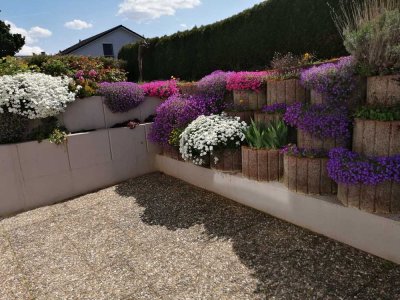 Schöne 2-Zimmer-Terrassenwohnung mit Einbauküche und eigenem Eingang in Remseck