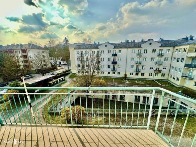 „Einfach Genießen: 3-Zimmer-Wohnung mit Balkon“