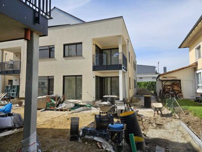 LA-West: 3 Zimmer Neubau-WE, I.OG., Süd-Balkon, EBK