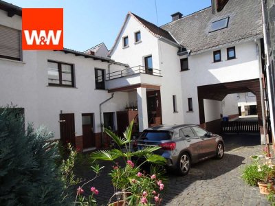"Zwei Häuser + großer Hof in Wetzlar-Naunheim"
