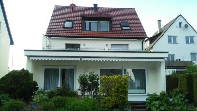 3-Zimmer-Wohnung mit Terrasse und EBK in Stuttgart-Vaihingen zu vermieten