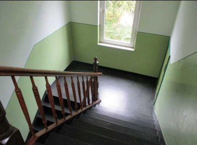 Geschmackvolle 2-Zimmer-Wohnung mit Balkon in Kiel. Provisionsfrei.