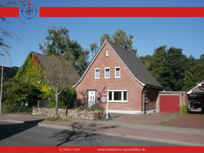 Gepflegtes Einfamilienhaus mit Obstbaumparadies am Heider Stadtpark