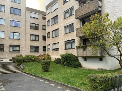 Sehr gepflegte 3-Zimmer Wohnung mit Balkon in Frechen-Königsdorf von Privat