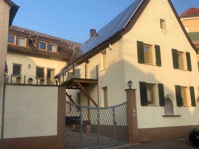 Schickes 2-Zimmer Apartment -möbliert-