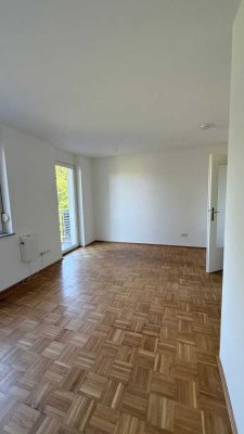 Studenten-Wohnung mit Balkon