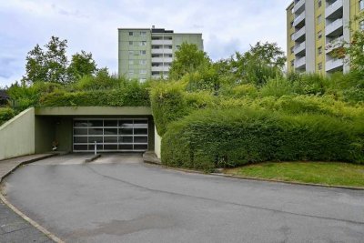 3 ½ Zimmer Maisonettewohnung mit 2 Balkonen, Gäste WC, Aufzug und Tiefgaragenstellplatz